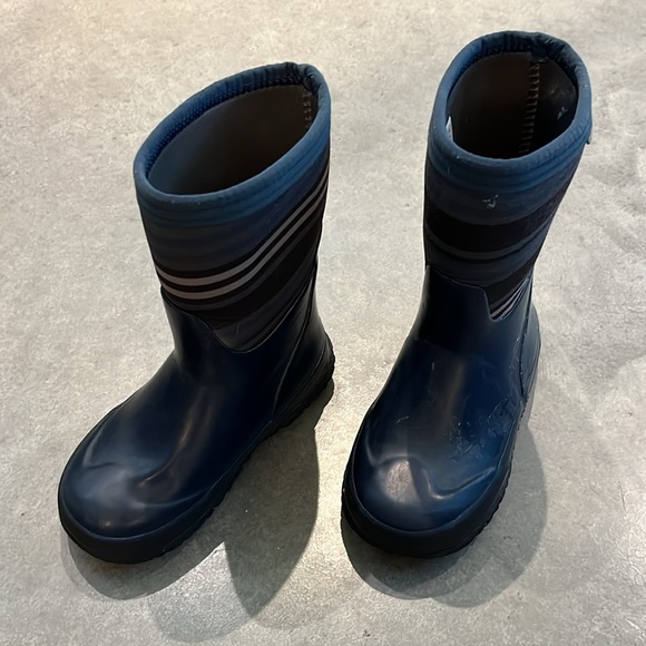 Bogs Striped Navy Blue Rain Boots - Picture 2 of 8